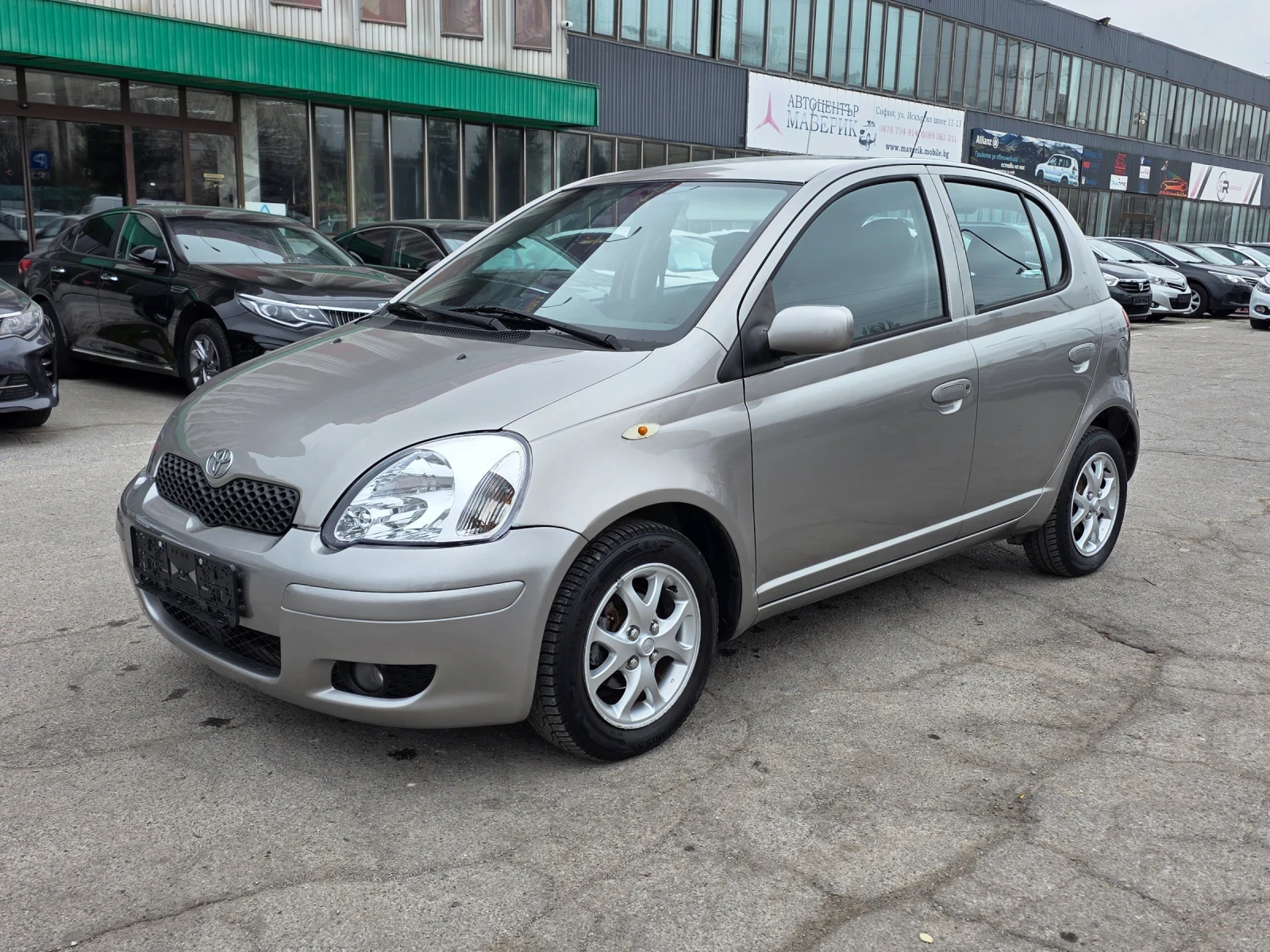 Toyota Yaris 1.3i 87k.c EURO 4 ITALIA  - изображение 2