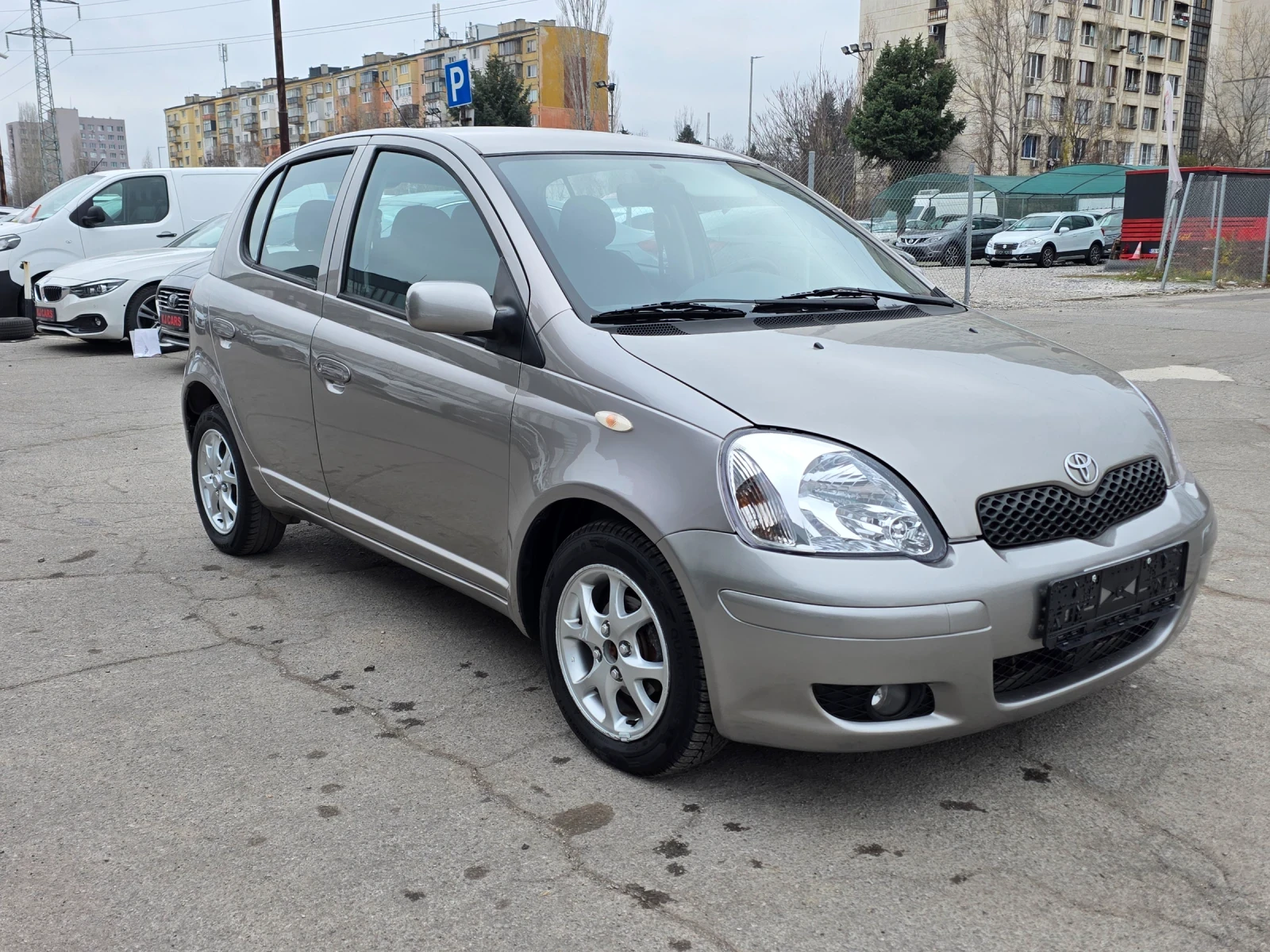 Toyota Yaris 1.3i 87k.c EURO 4 ITALIA  - изображение 3