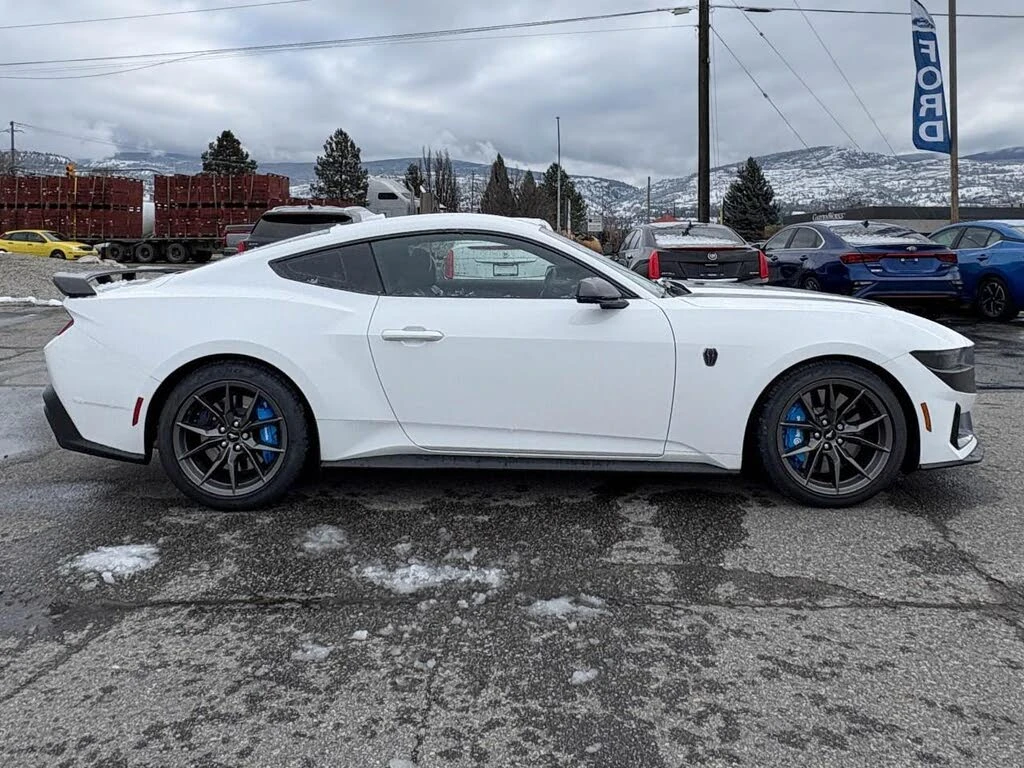 Ford Mustang * АвтоКредит * (ЦЕНА ДО БГ), снимка 5 - Автомобили и джипове - 53914469