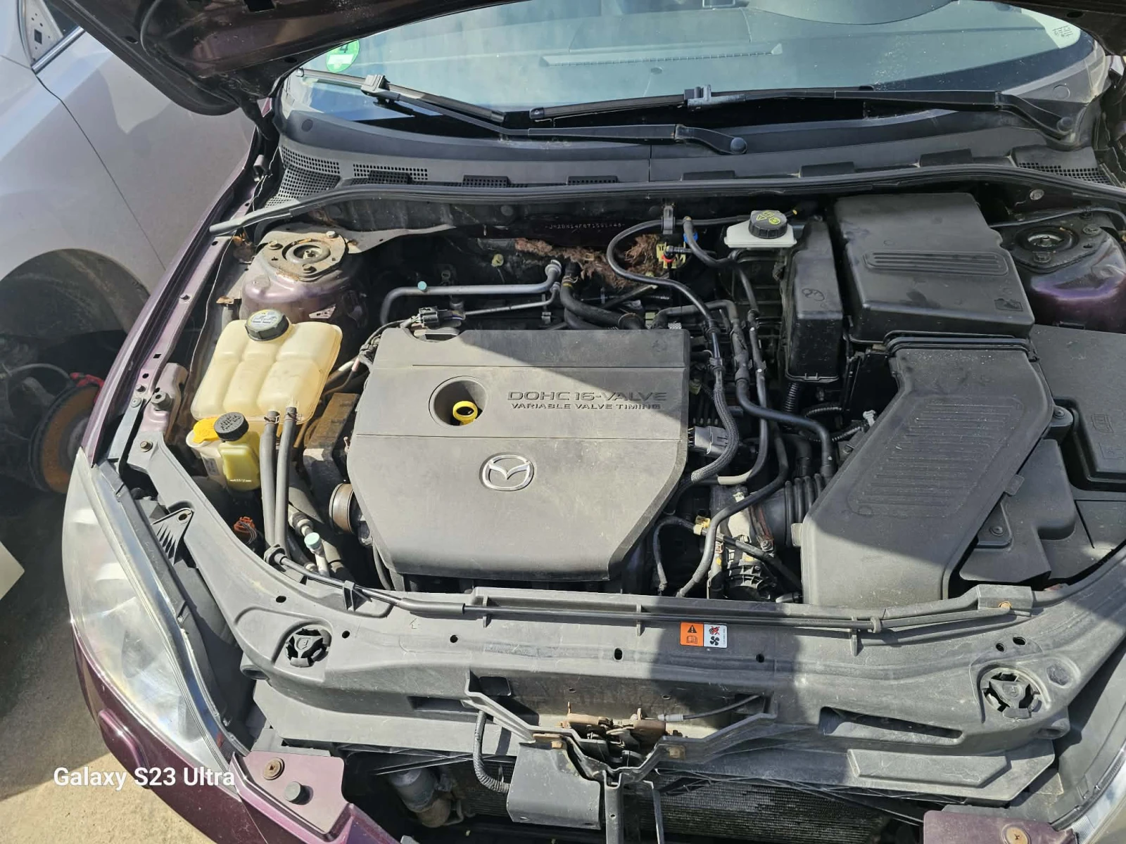 Mazda 3 2.0, снимка 6 - Автомобили и джипове - 54041257