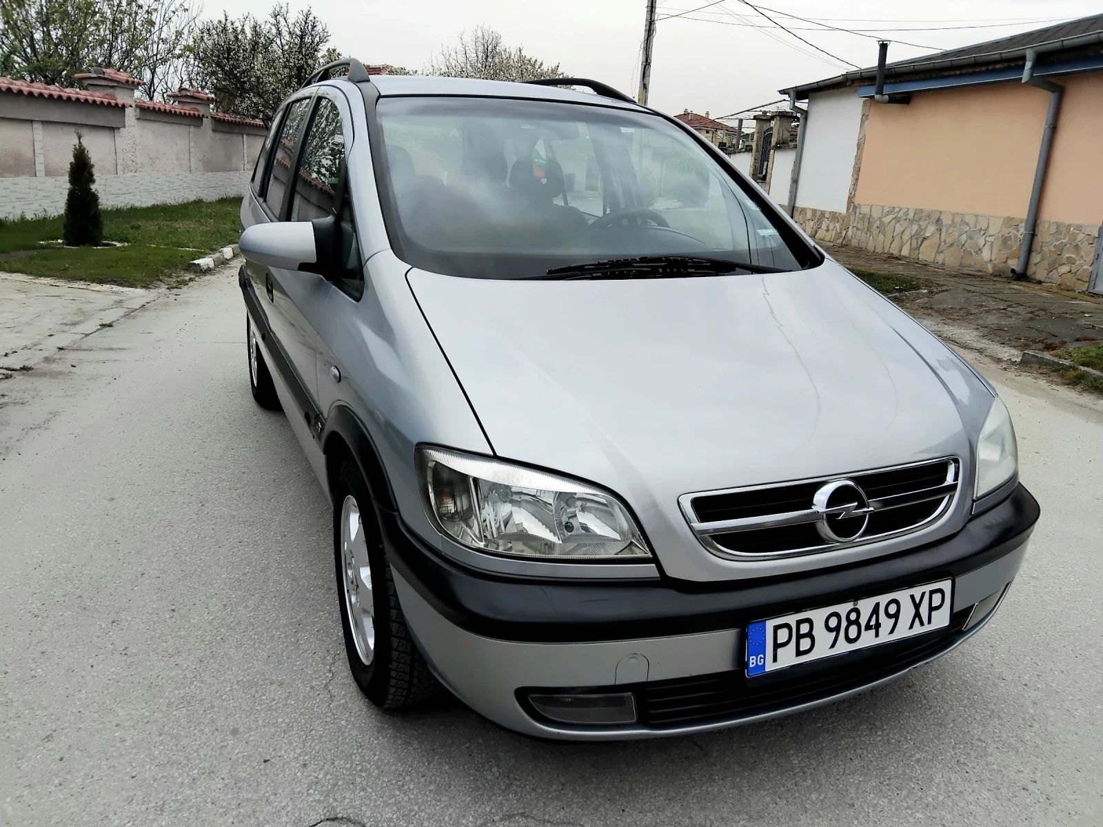 Opel Zafira 1.8i.125k+ КЛИМА.7МЕСТНА+ ГАЗОВ ИНЖЕКЦИОН , снимка 3 - Автомобили и джипове - 54218377