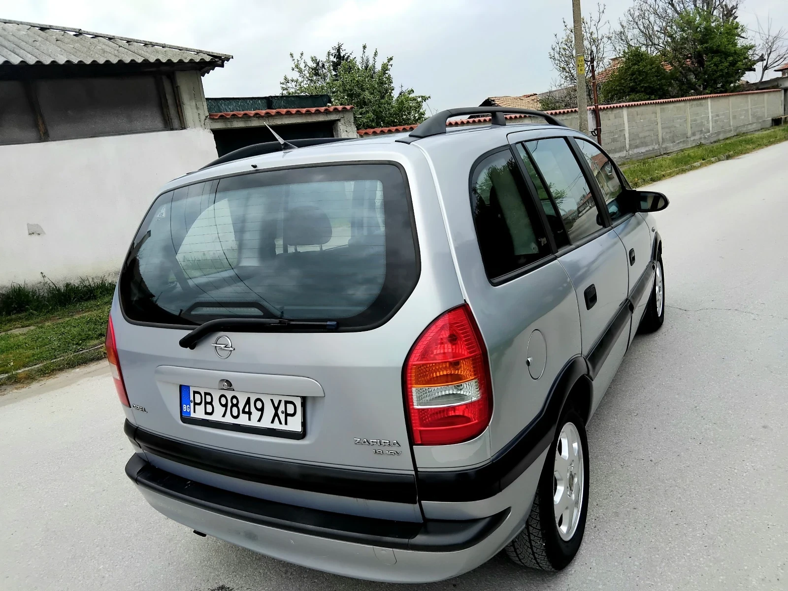 Opel Zafira 1.8i.125k+ КЛИМА.7МЕСТНА+ ГАЗОВ ИНЖЕКЦИОН , снимка 10 - Автомобили и джипове - 54218377