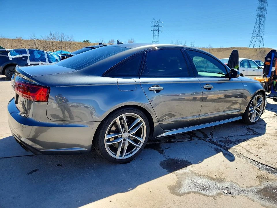 Audi S6 Premium Plus, снимка 3 - Автомобили и джипове - 54369767