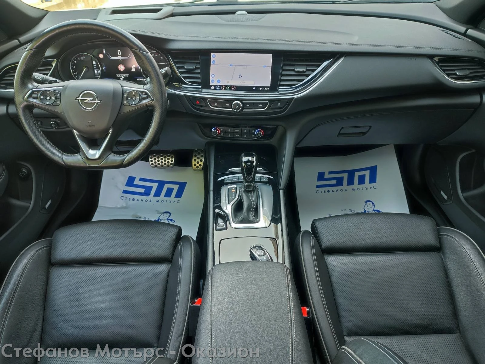 Opel Insignia B Sp. Tourer 4x4 GSI 2.0CDTI (210HP) AT8 , снимка 11 - Автомобили и джипове - 54470111