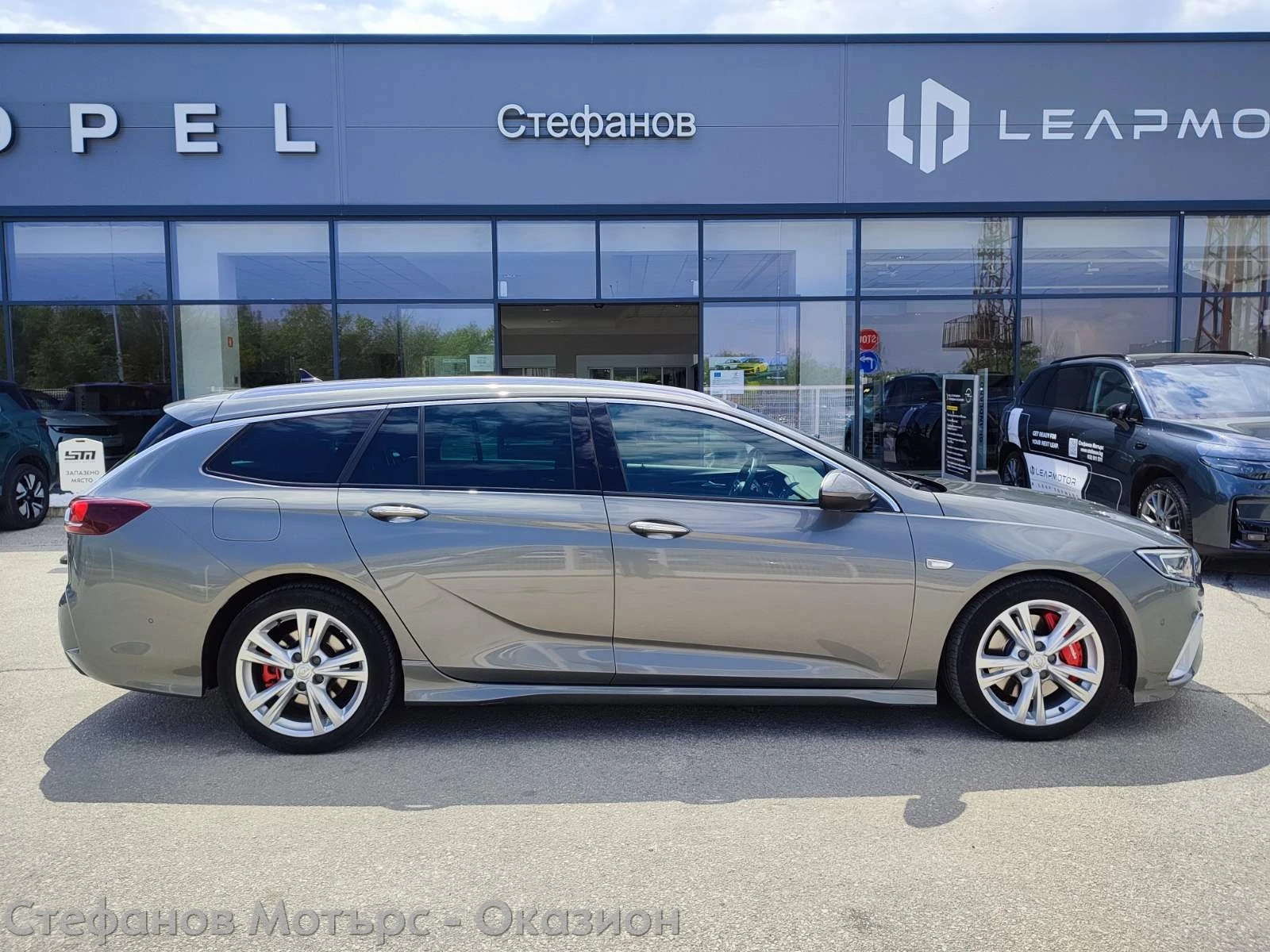 Opel Insignia B Sp. Tourer 4x4 GSI 2.0CDTI (210HP) AT8 , снимка 5 - Автомобили и джипове - 54470111