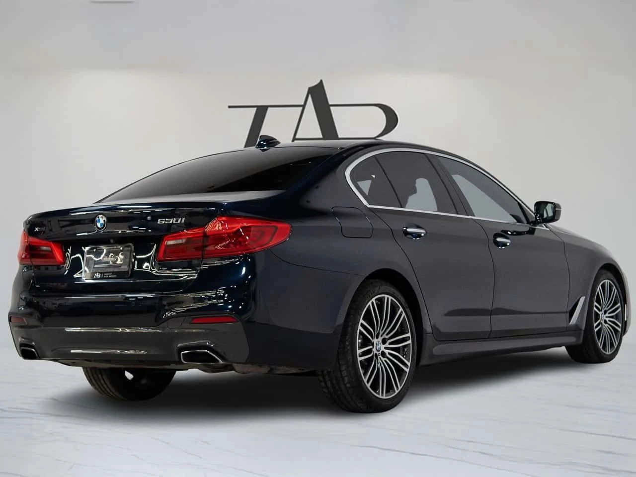 BMW 530 � �����/xDrive /CARFAX/PREMIUM PKG | 19 IN | Mobile.bg � ����������� 3