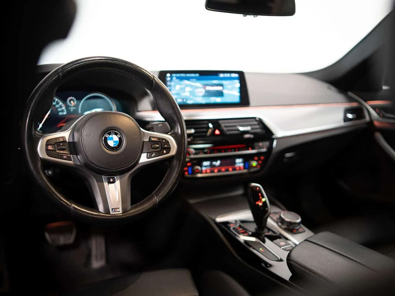 BMW 530 � �����/xDrive /CARFAX/PREMIUM PKG | 19 IN | Mobile.bg � ����������� 11