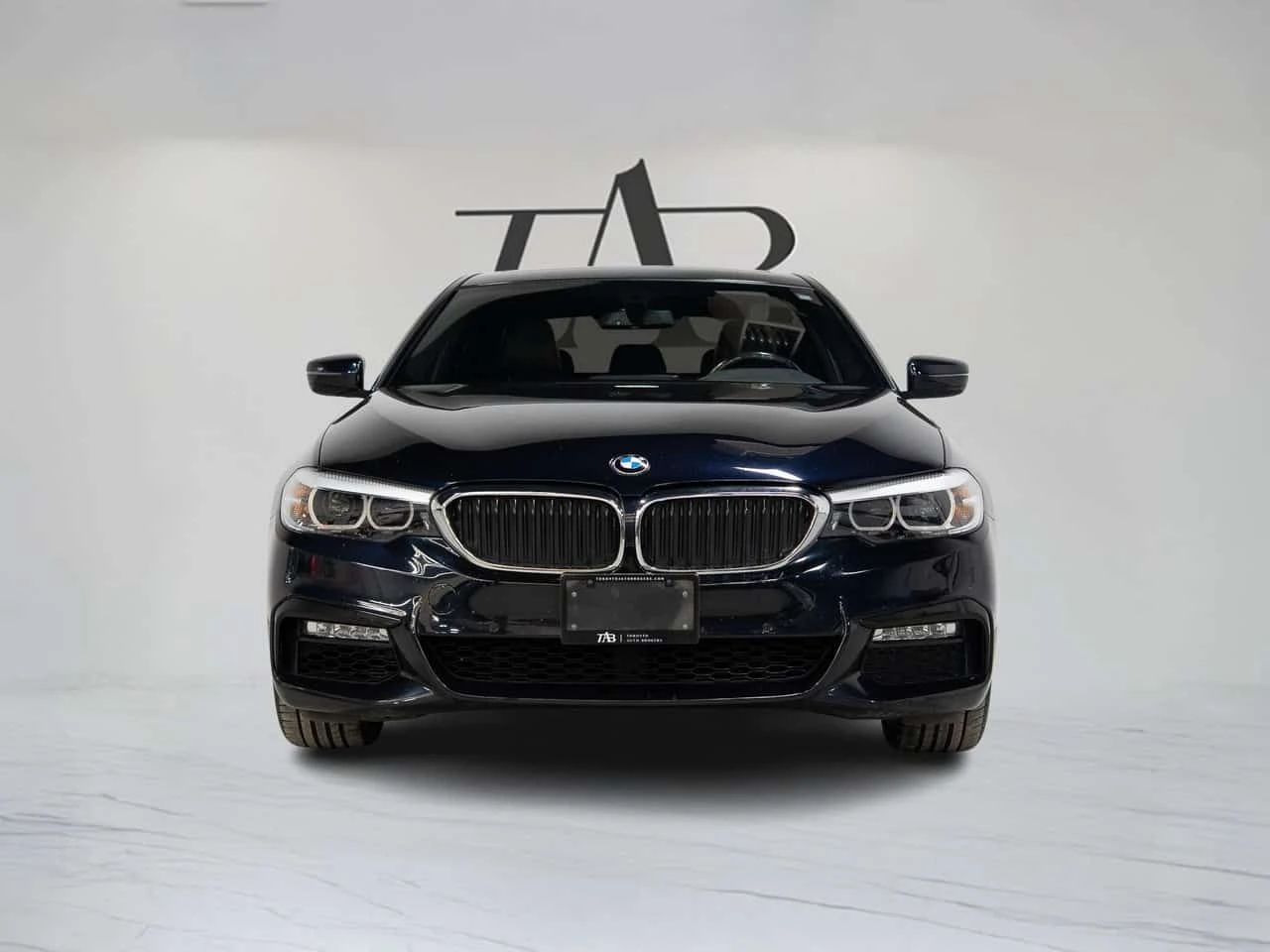 BMW 530 � �����/xDrive /CARFAX/PREMIUM PKG | 19 IN | Mobile.bg � ����������� 5
