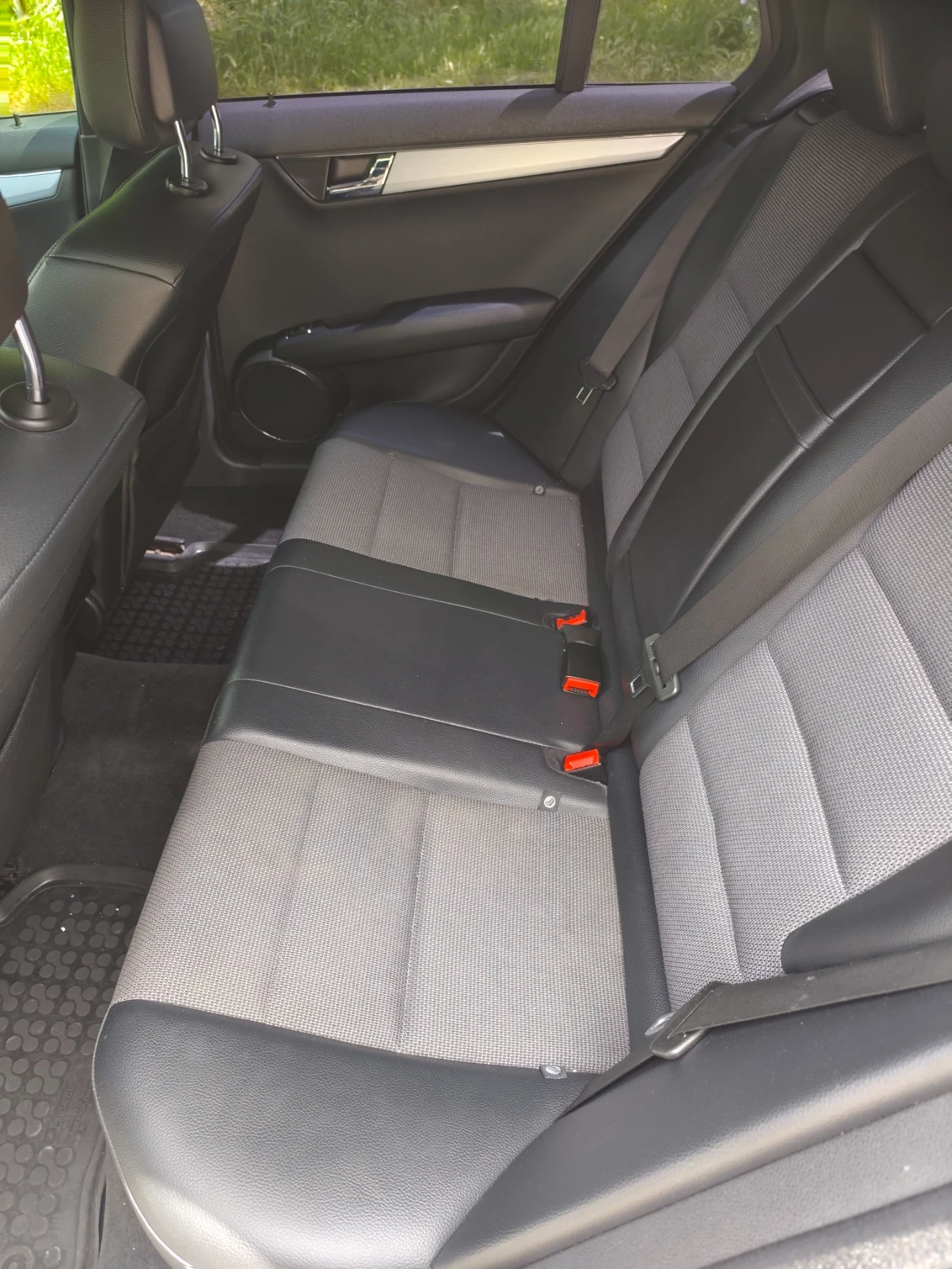 Mercedes-Benz C 200, снимка 7 - Автомобили и джипове - 54753068