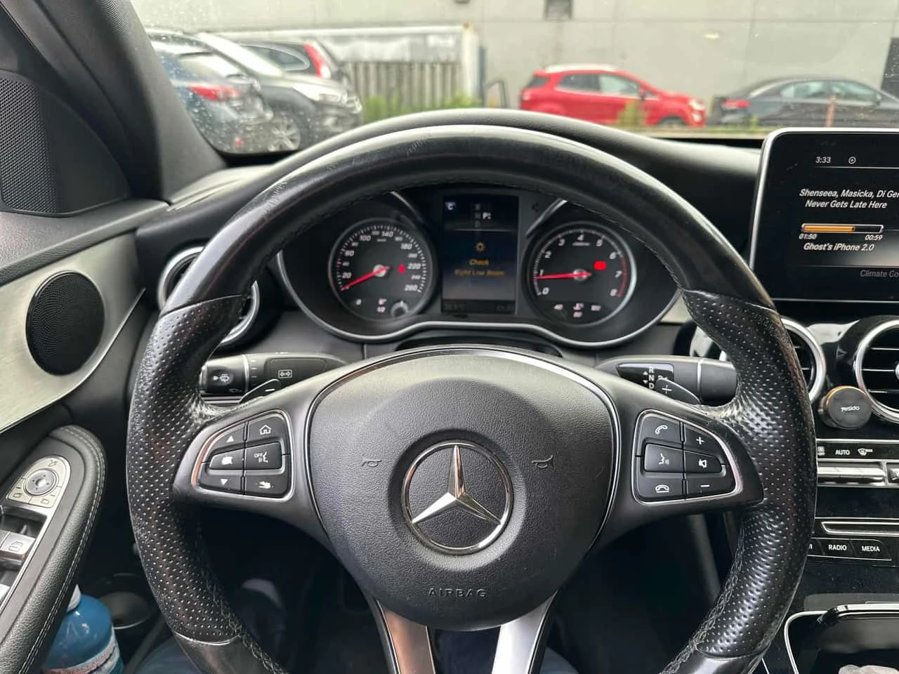 Mercedes-Benz C 300 * CARFAX * БЕЗ ПЪРВОНАЧАЛНА ВНОСКА, снимка 8 - Автомобили и джипове - 54889688