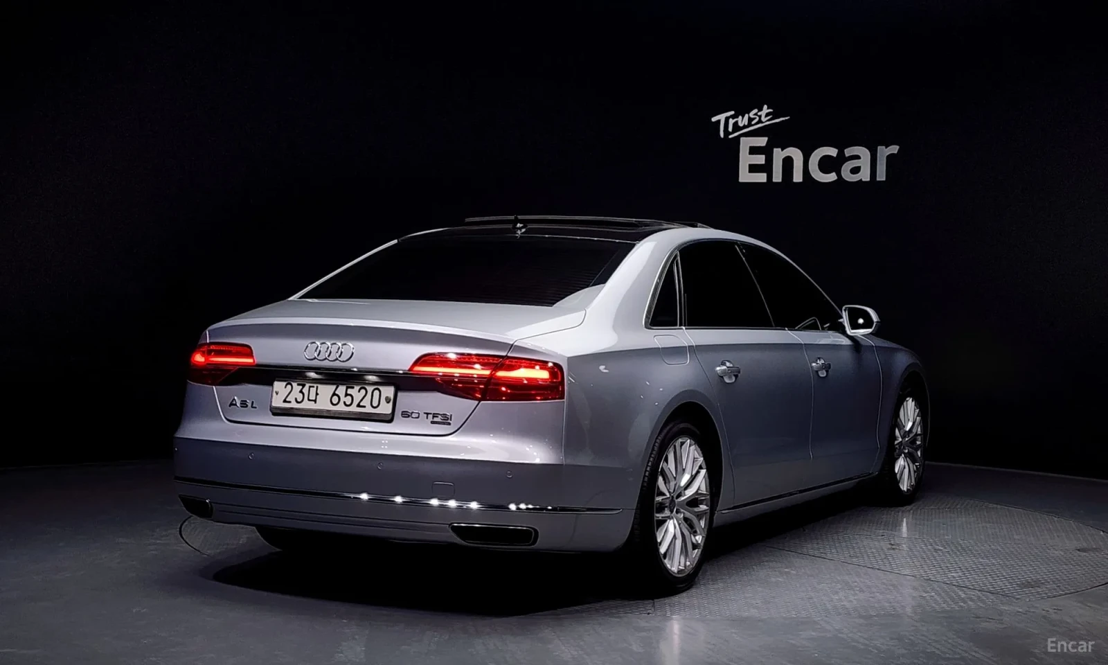 Audi A8 4.0TFSI* FULL* MATRIX* TELEVIZORI* OBDUX* PODGREV*, снимка 2 - Автомобили и джипове - 55062769