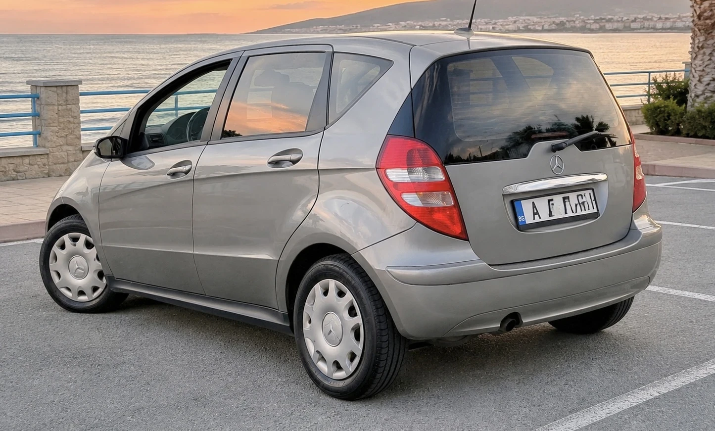 Mercedes-Benz A 160 Газов/Инжекцион 2009г, снимка 4 - Автомобили и джипове - 55312013