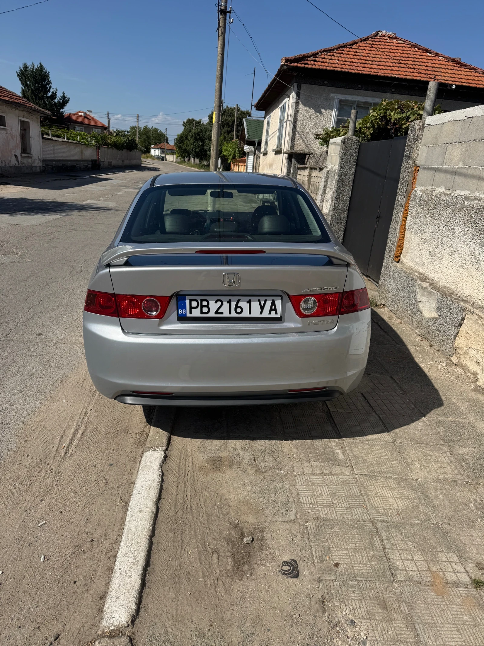 Honda Accord, снимка 4 - Автомобили и джипове - 55891445