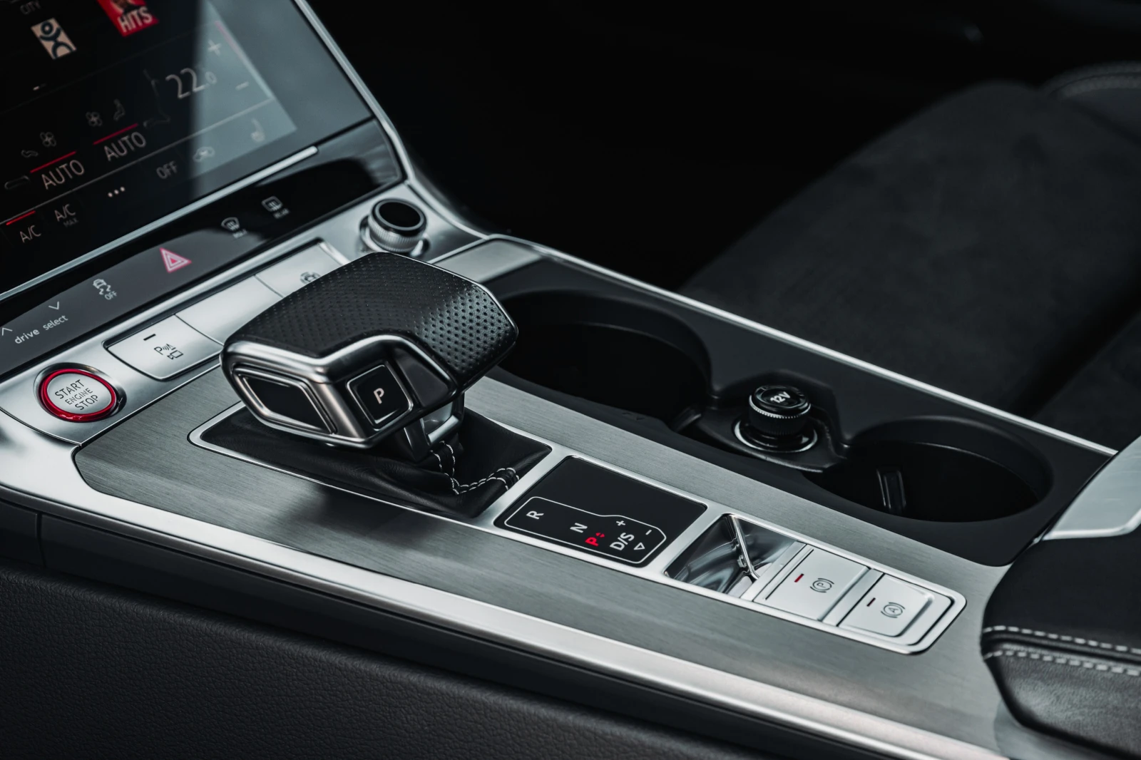 Audi S6 S6 Avant TDI qu./B&O/HD-Matrix/Virtual navi/360kam, снимка 11 - Автомобили и джипове - 56138137