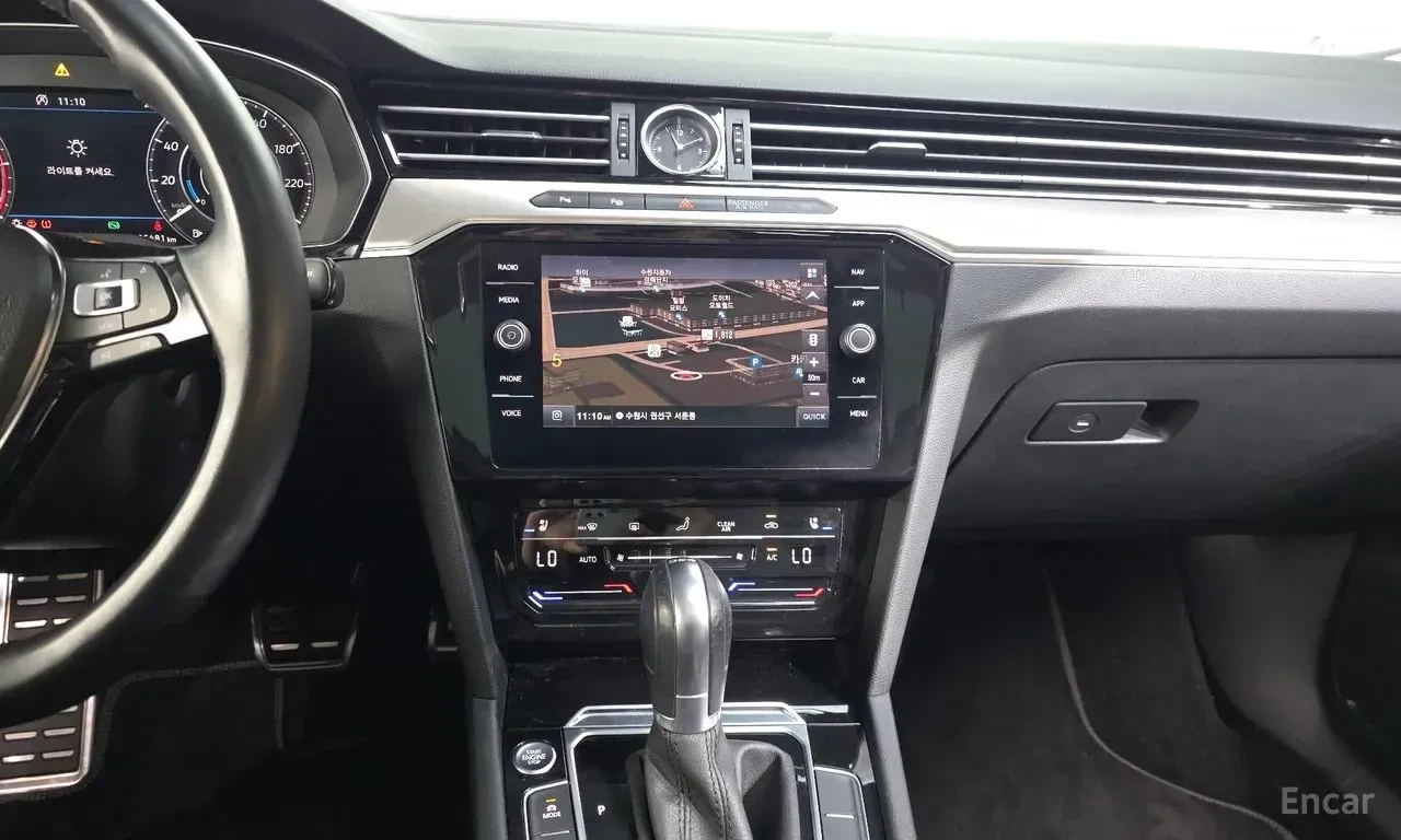 VW Arteon PREMIUM* ДИСТРОНИК* ОБДУВАНЕ* LANE* ASSIST* , снимка 8 - Автомобили и джипове - 56248904