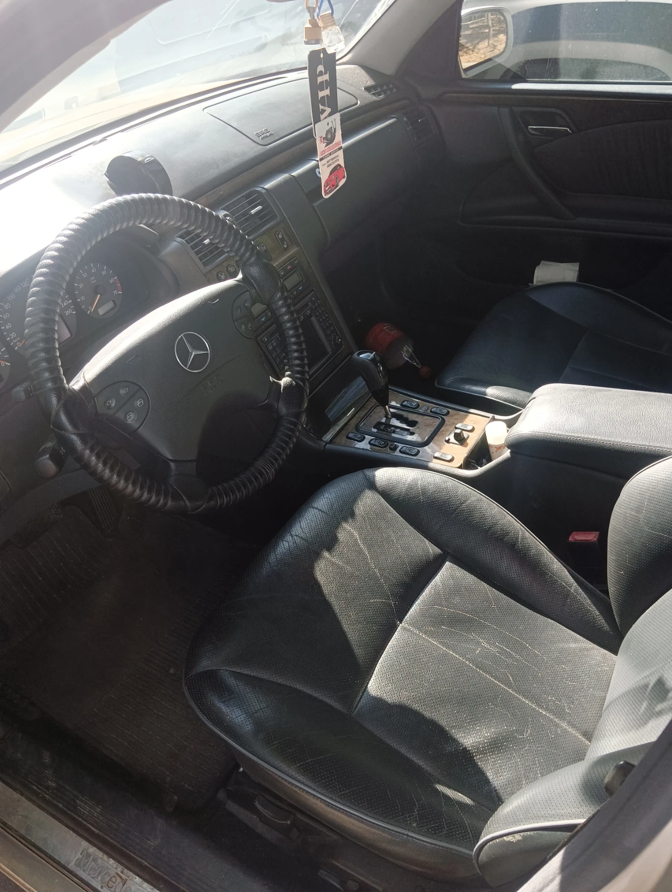 Mercedes-Benz E 320, снимка 2 - Автомобили и джипове - 56349229