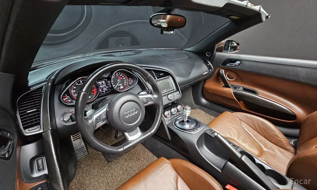 Audi R8 5.2* V10* SPYDER* , снимка 7 - Автомобили и джипове - 56370579