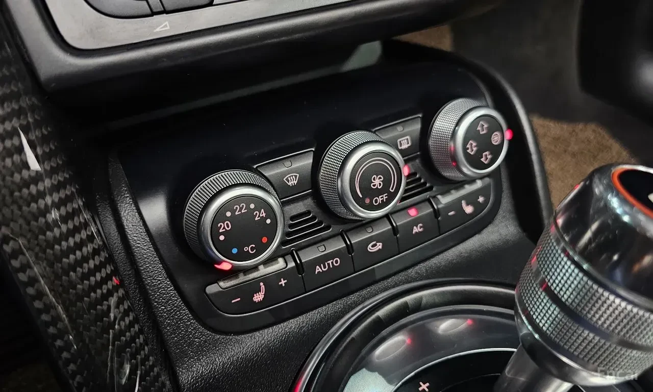 Audi R8 5.2* V10* SPYDER* , снимка 11 - Автомобили и джипове - 56370579