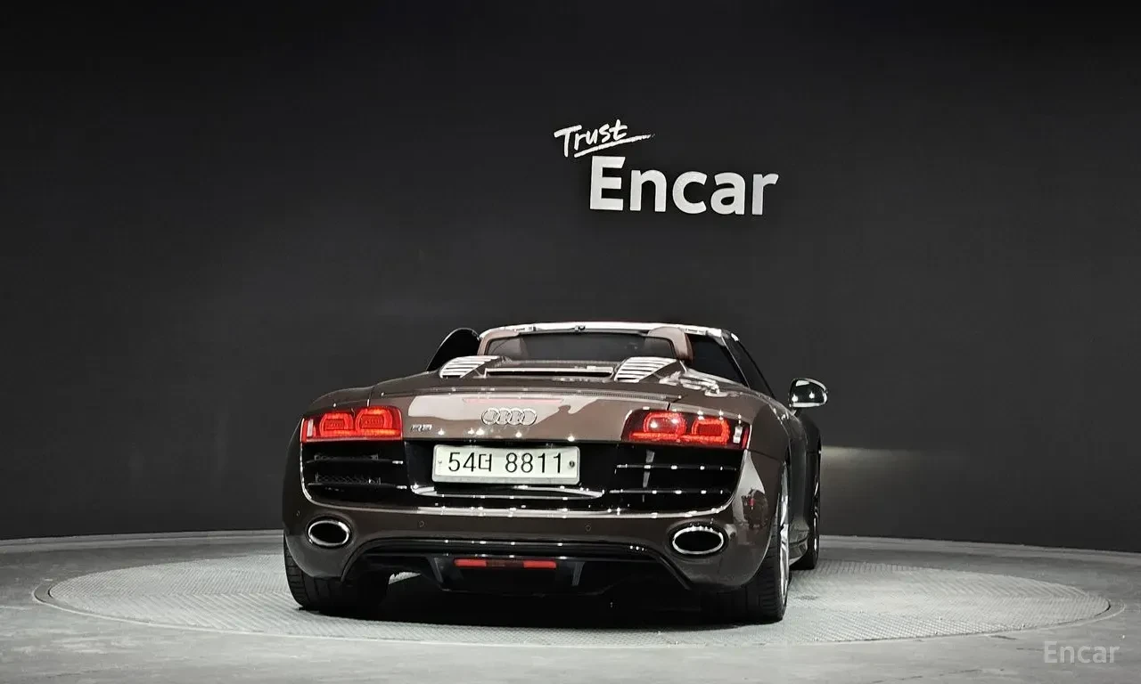 Audi R8 5.2* V10* SPYDER* , снимка 4 - Автомобили и джипове - 56370579