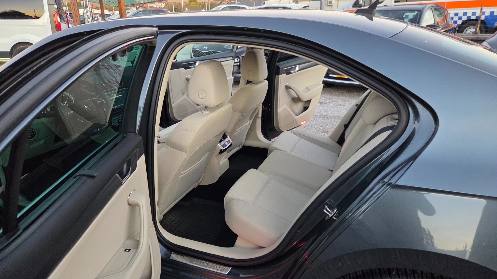 Skoda Superb 2.0 TSi 4x4 DSG | Mobile.bg � ����������� 10