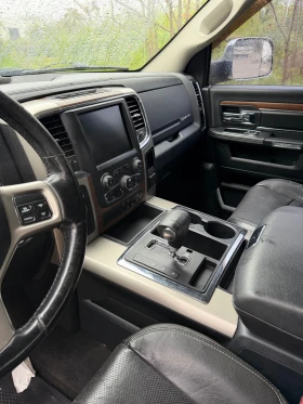 Dodge RAM 1500 5.7 Hemi Laramie, снимка 12