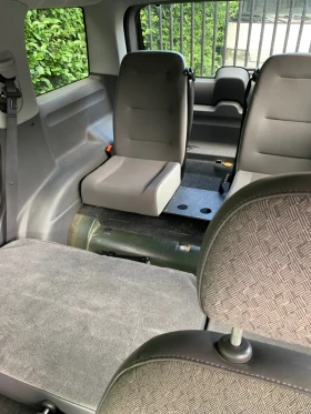 Ford Explorer, снимка 2