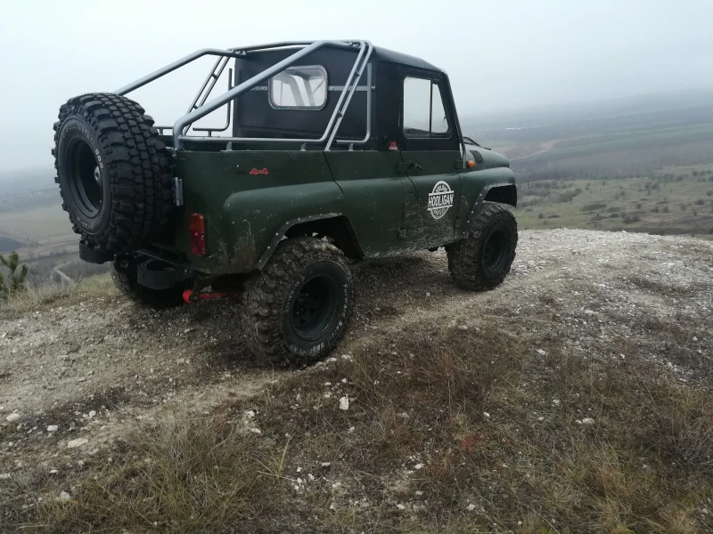 Uaz 469 Товарен, снимка 14 - Автомобили и джипове - 47395750