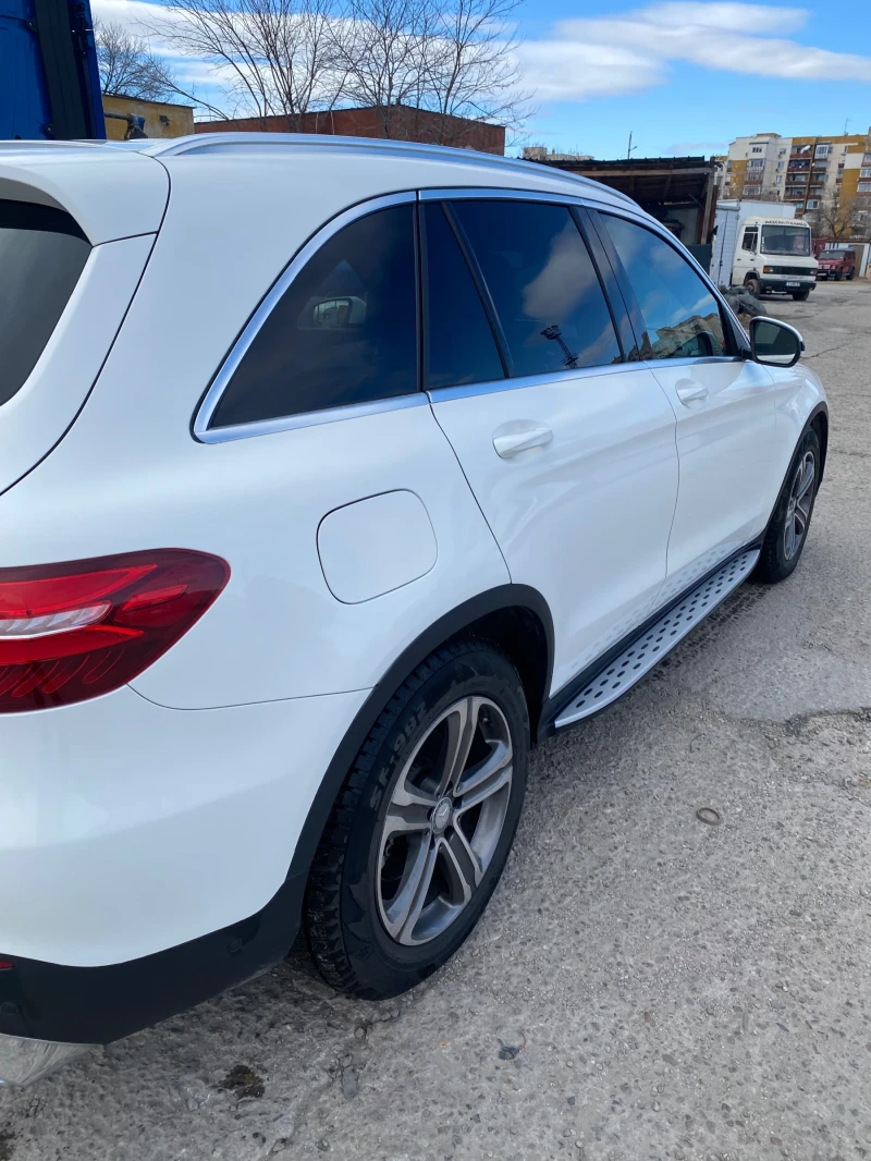 Mercedes-Benz GLC 220 2.2, снимка 3 - Автомобили и джипове - 47814786