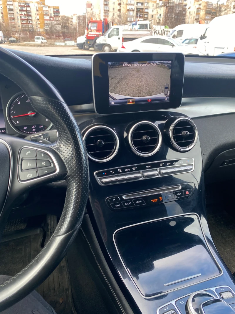 Mercedes-Benz GLC 220 2.2, снимка 9 - Автомобили и джипове - 47814786