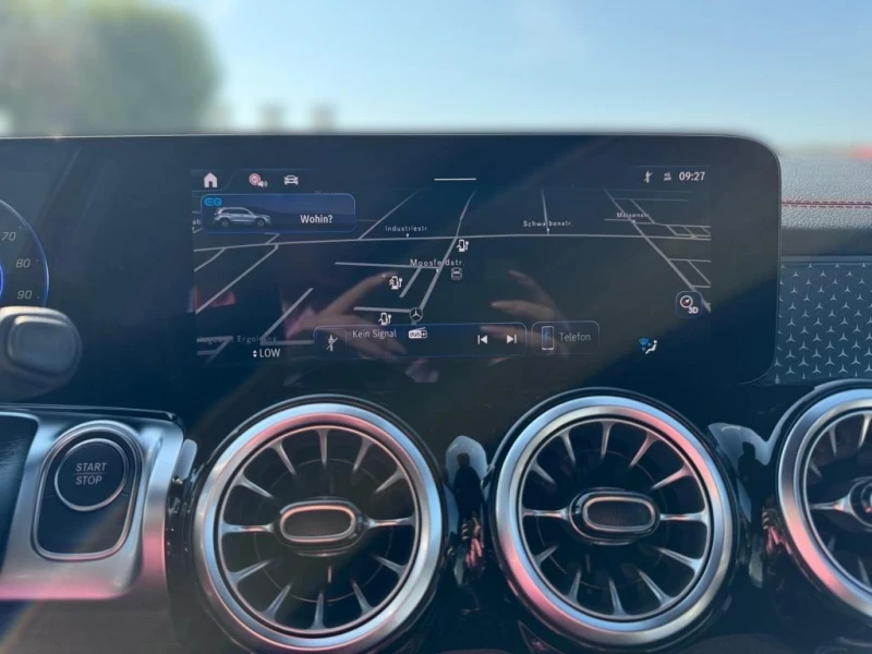 Mercedes-Benz EQB 300 4-MATIC/AMG/FACELIFT/CAMERA/LED/7-МЕСТЕН/, снимка 10 - Автомобили и джипове - 51275896