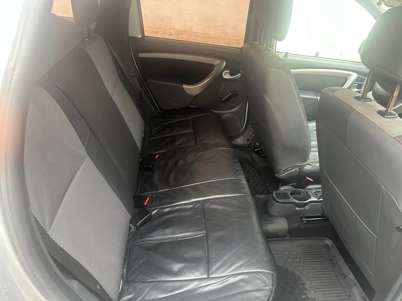 Dacia Duster, снимка 6 - Автомобили и джипове - 52511118