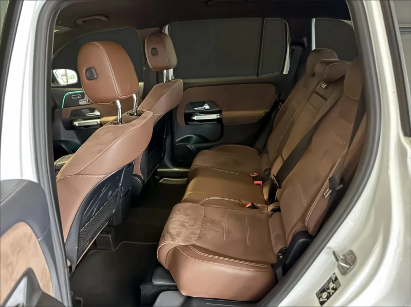 Mercedes-Benz GLB 200d 4Matic AMG Line, снимка 9 - Автомобили и джипове - 52615560