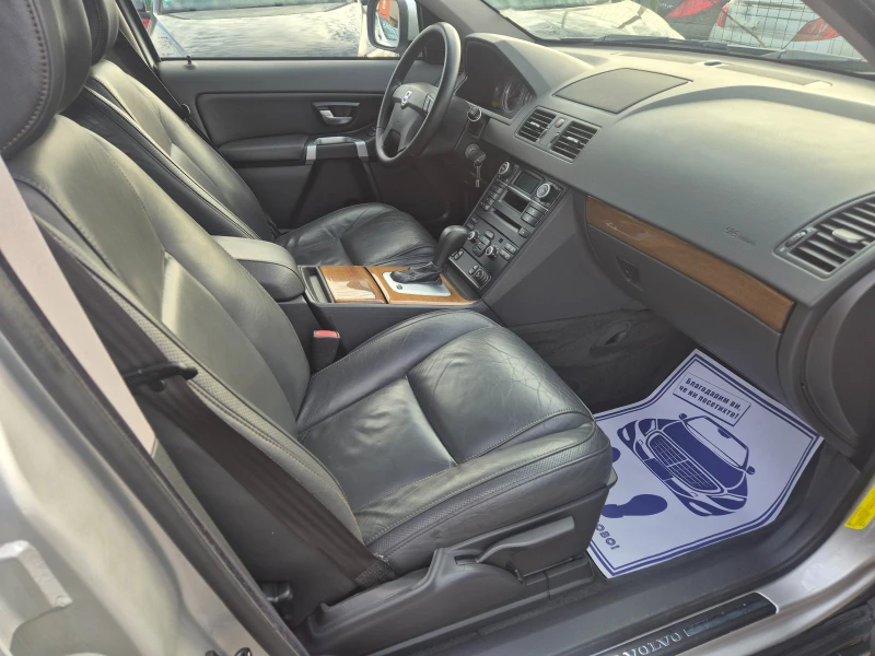 Volvo Xc90 2.4D5, снимка 10 - Автомобили и джипове - 52830701