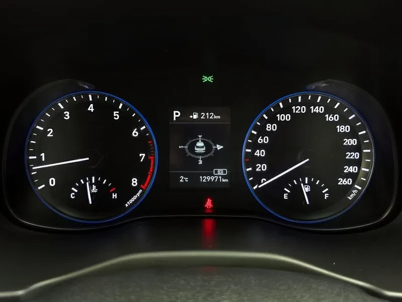 Hyundai Kona 1.6T, снимка 8 - Автомобили и джипове - 54257082