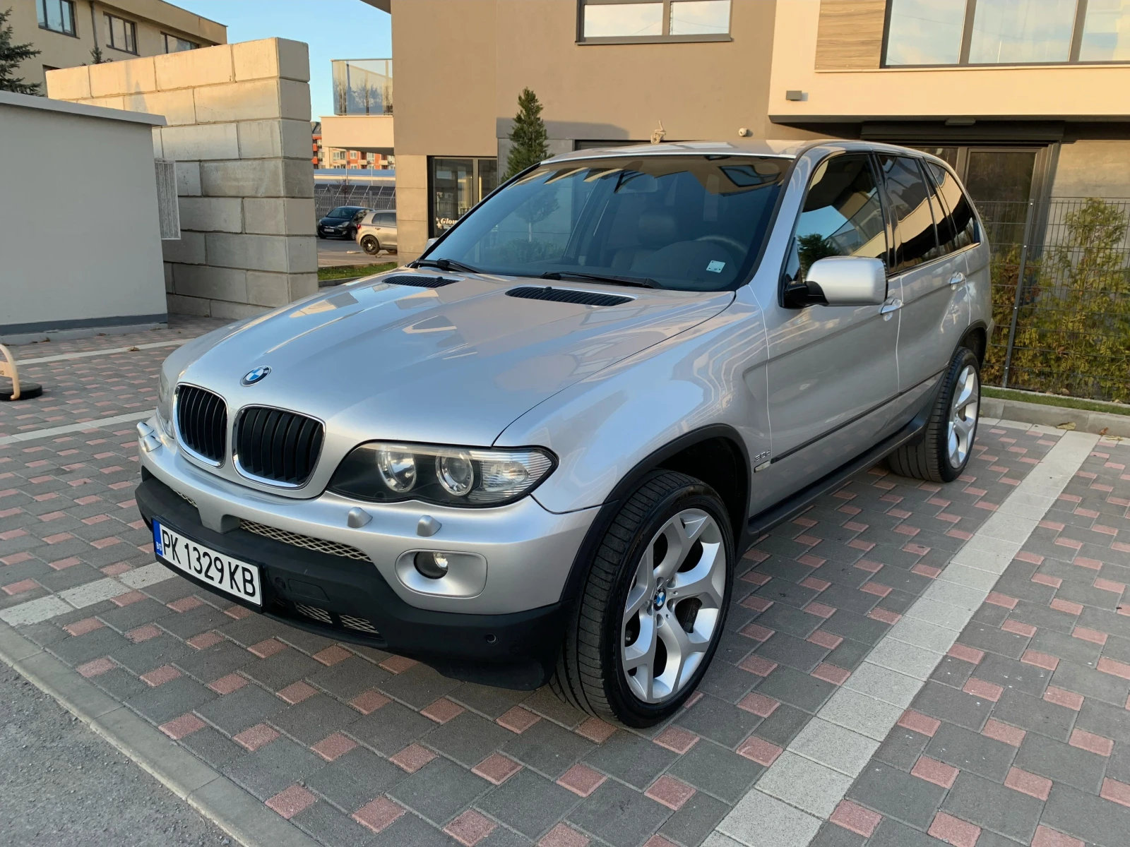 BMW X5 3.0 D 218 FACELIFT - изображение 3