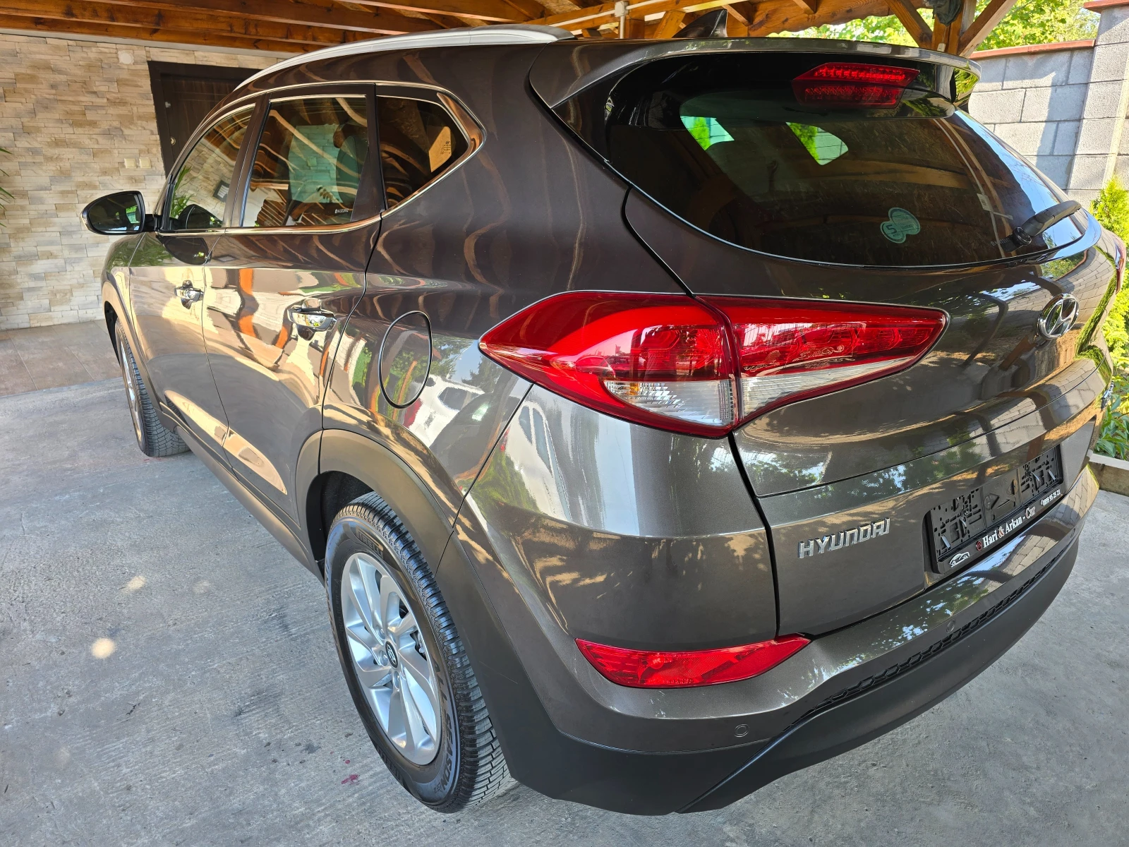 Hyundai Tucson 1.7GRDI-ЕВРО 6В-АВТОМАТИК-НАВИГАЦИЯ-KEYLESS-GO - изображение 4