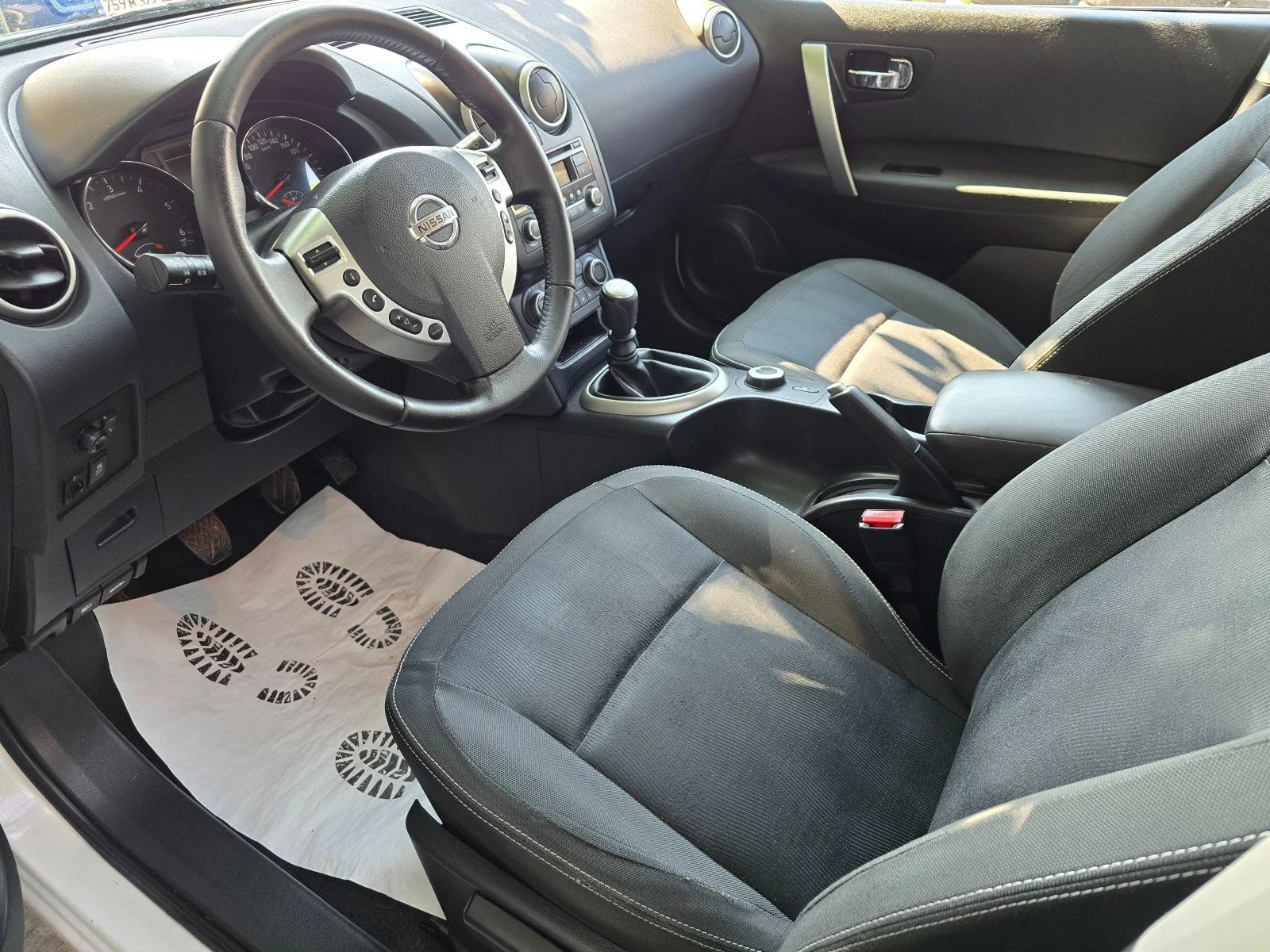 Nissan Qashqai 1.6DCi-Face= 4x4 - изображение 9