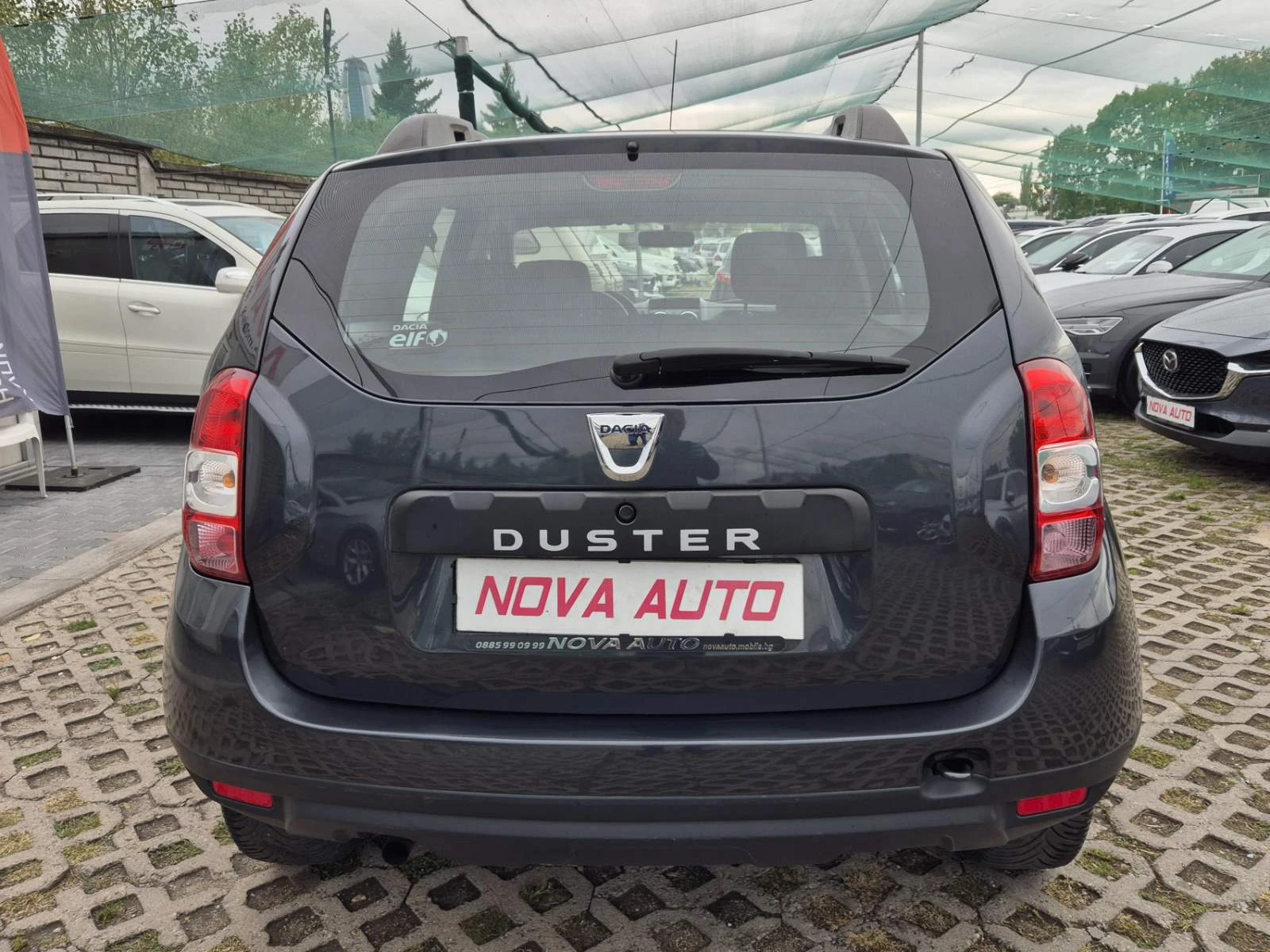Dacia Duster 1.6i-FACE LIFT-177.000км-СУПЕР СЪСТОЯНИЕ - изображение 3