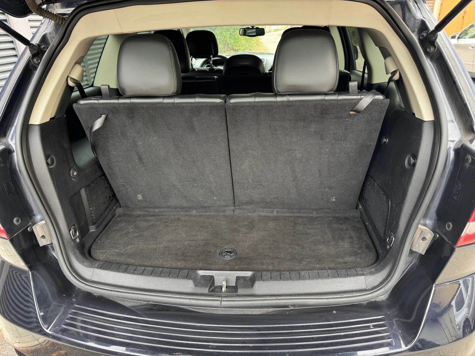 Fiat Freemont КОЖА* ПОДГРЕВ* 6+ 1* 2012г* 2.0jtd 140hp* KEYLESS  - изображение 7