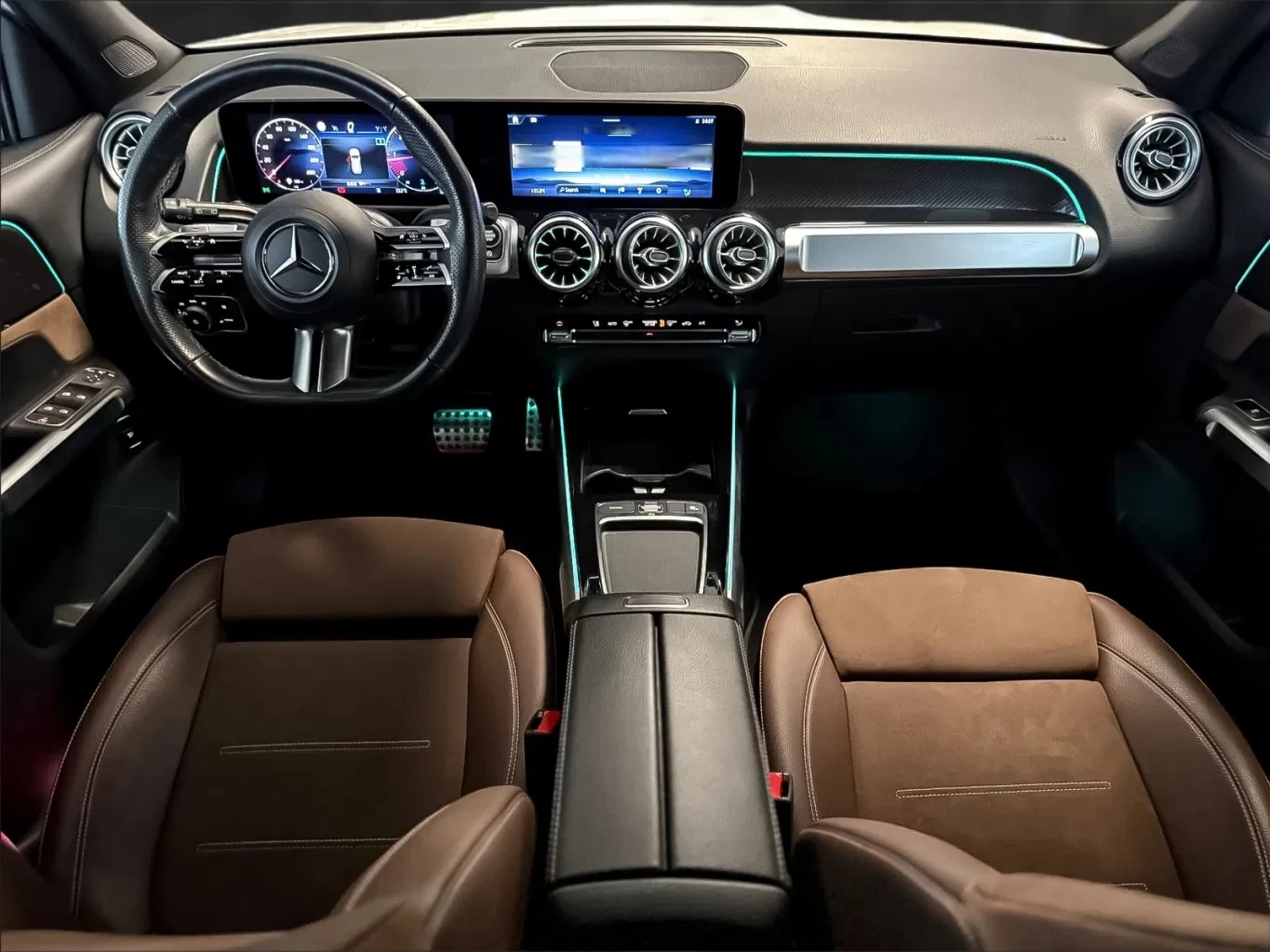 Mercedes-Benz GLB 200d 4Matic AMG Line - изображение 7