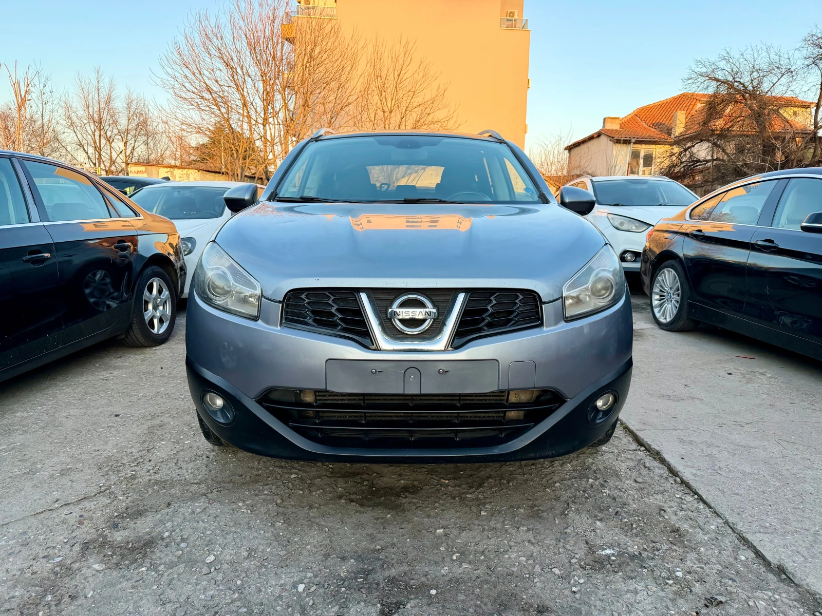 Nissan Qashqai + 2 2.0DCI 150HP 6 SPEED 4WD FACE PANORAMA 2012G  - изображение 2