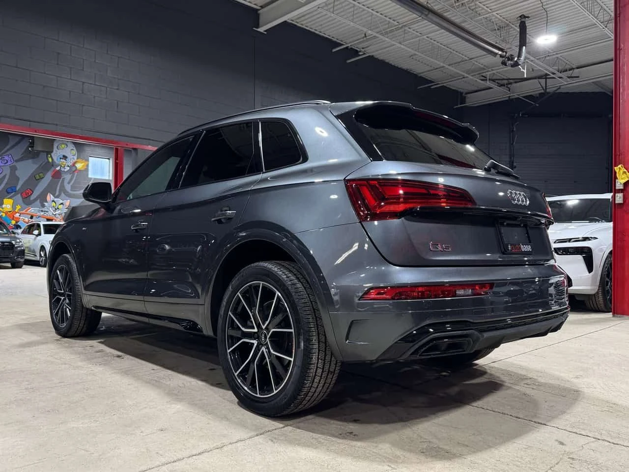 Audi Q5 * Дистроник * Панорама * 360 камери * , снимка 5 - Автомобили и джипове - 54042715
