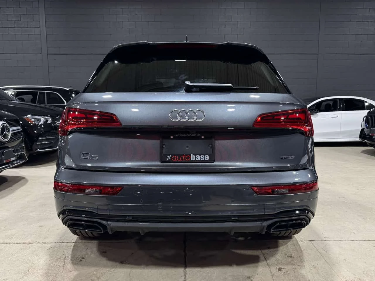 Audi Q5 * Дистроник * Панорама * 360 камери * , снимка 4 - Автомобили и джипове - 54042715