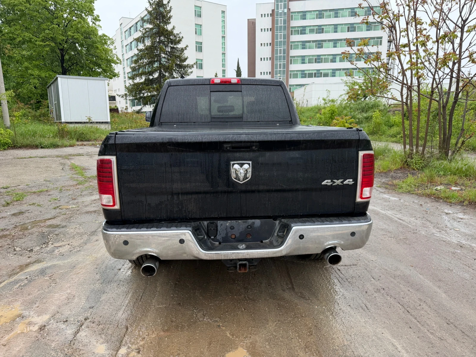 Dodge RAM 1500 5.7 Hemi Laramie, снимка 5 - Автомобили и джипове - 54371163