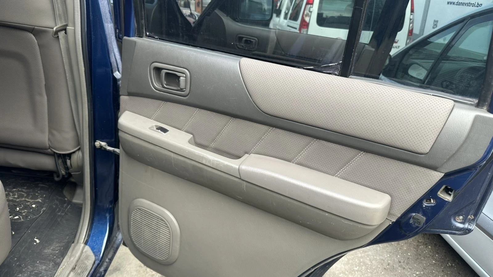 Nissan Patrol M 57 3.0d 420�.�.  | Mobile.bg � ����������� 8