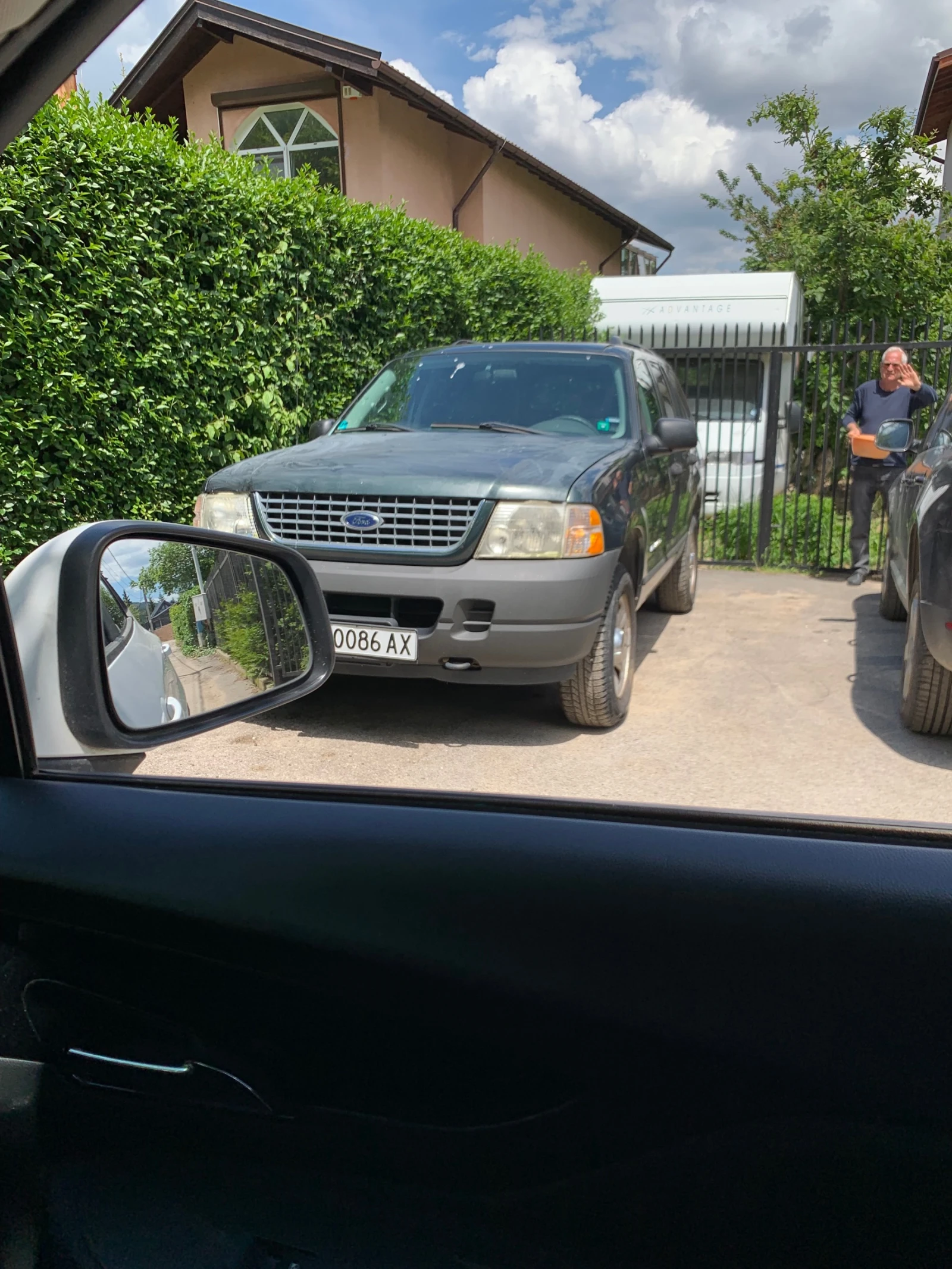 Ford Explorer, снимка 4 - Автомобили и джипове - 55096080