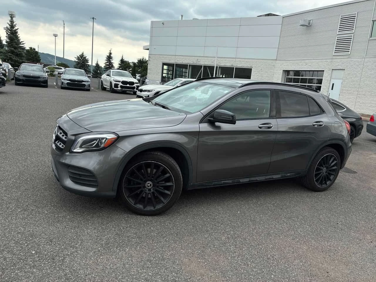 Mercedes-Benz GLA 250 * 250 * CARFAX * ОПЦИЯ ЗА ФИНАНСИРАНЕ , снимка 2 - Автомобили и джипове - 55317235
