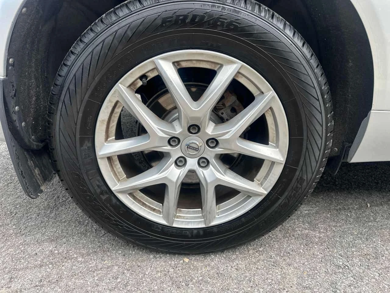 Volvo XC60 * Momentum * CARFAX * АВТОКРЕДИТ, снимка 7 - Автомобили и джипове - 55547361