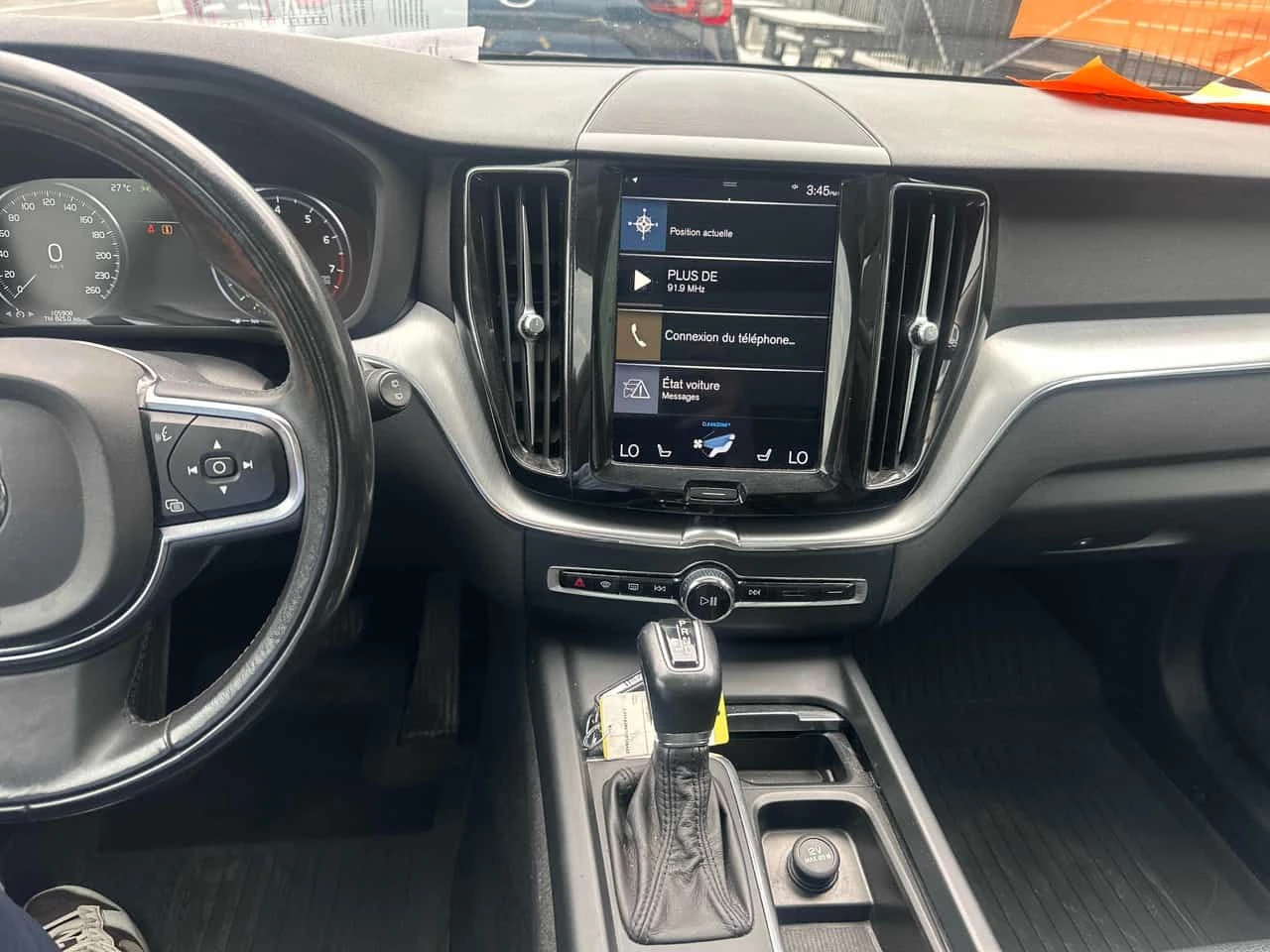 Volvo XC60 * Momentum * CARFAX * АВТОКРЕДИТ, снимка 9 - Автомобили и джипове - 55547361