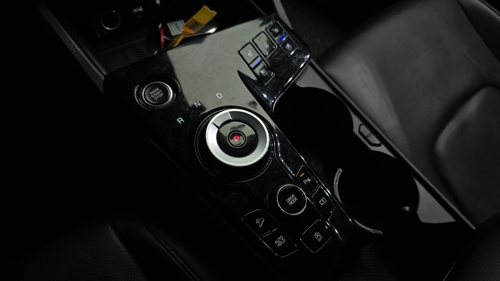 Kia Sportage 2.0 Diesel Noblesse Gravity, снимка 7 - Автомобили и джипове - 55610783